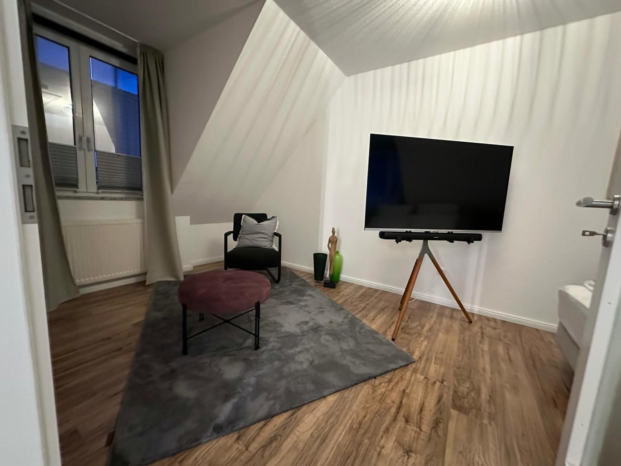 Luxx Downtown - Design-Apartment Zentral Im Ort Bad Zwischenahn Zewnętrze zdjęcie