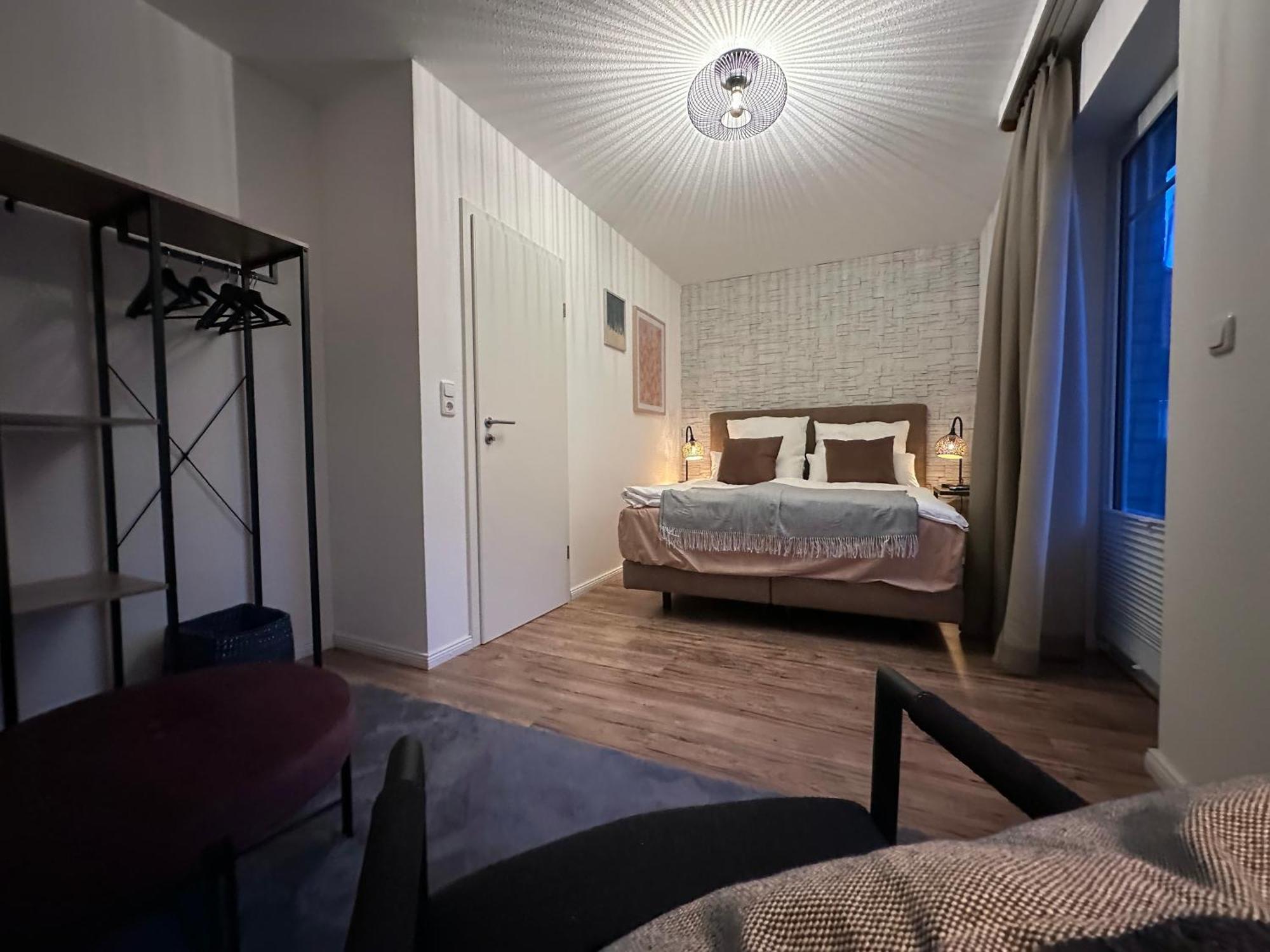 Luxx Downtown - Design-Apartment Zentral Im Ort Bad Zwischenahn Zewnętrze zdjęcie